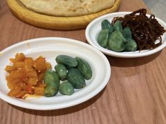 腊八蒜-甲乙饼·北京手工肉饼(西直门凯德茂店)