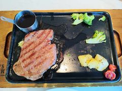 -必胜客(巴沟店)