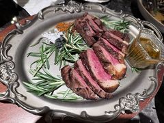 -LESCEDARS Brasserie Bistro香柏树