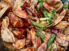 -蚝堡海鲜·威海菜·海肠捞饭·烧烤·亚洲吃蚝公司(幸福门店)