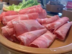 -龍歌自助小火锅(市南金茂湾店)