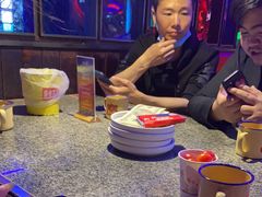 -蛙来哒(华隆步步高店)