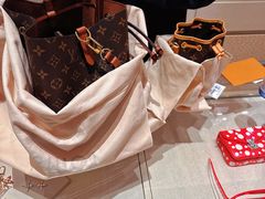 -LV路易威登(德基广场店)