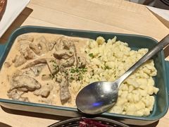 -LENBACH兰巴赫西餐啤酒坊(大连东港店)