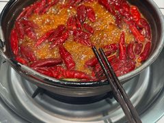 -扎起市井老火锅(乐山总店)