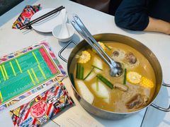 -肥仔文澳门猪骨煲(南京西路店)