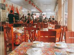 大堂-何适山庄 ·可团建(水长城P2停车场店)