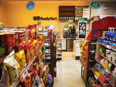 -全家便利店(长江南路站店)