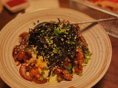 鸡腿鸡蛋盖浇饭-来龙里 精致 东南亚餐室(万象城店)
