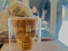 -Roast8ry Coffee Lab