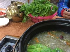 -濠轩阁特色生蚝火锅(水湾路店)