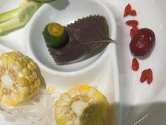 -渔珺石锅鱼·云南菜(天泽街店)