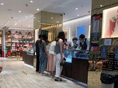 -VENCHI 闻绮(北京国贸商城店)