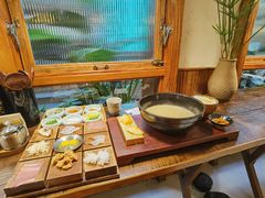 -银米·云南传统过桥米线(双廊黑金冠店)