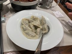 -满江红四季餐厅 · 国家五钻级酒家(新纪元大酒店店)