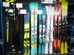 -迪卡侬(西三旗店)