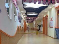 -蓝旗亲子游泳(范湖万达广场店)