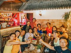 -脚下咖啡·CHILL酒馆(灵光东巷店)