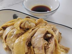 白斩鸡-蟹天蟹地农家菜·阳澄湖大闸蟹(浅水湾店)