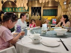 -雀蓝川菜(奥体广场店)