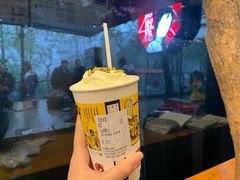 人间烟火-茶颜悦色(岳麓山顶店)