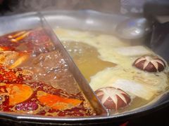 台式麻辣锅-湊湊火锅·茶憩(杭州湖滨银泰in77店)