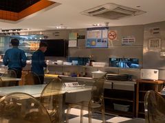 -新大咀港式茶餐厅(宝山万达店)