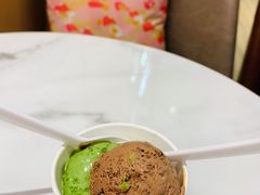 -哈根达斯(芳圆里店)
