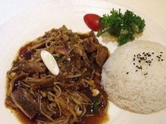 金针肥牛饭-同济大学-北苑食堂