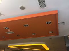 -怡人怡口牛排海鲜自助(飞龙大厦店)