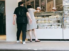 -白玉兰食品(汇联商厦店)