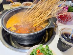 -钢管厂五区小郡肝串串香(蜀都万达店)