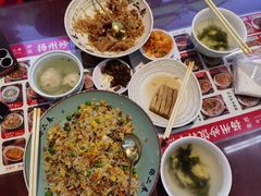 -扬二春炒饭(国庆路总店)