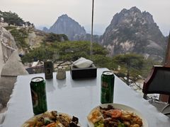 -光明顶山庄