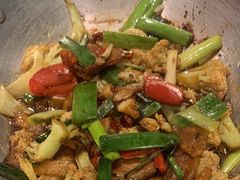 干锅花菜-松沪名灶·豆浆鱼头·新上海菜(飞航吾悦广场店)