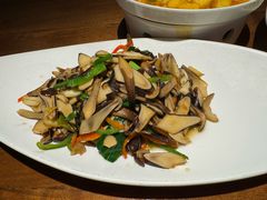 -品味泸沽湖•民族特色菜(大落水店)