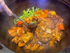-营信刘罗锅铁锅炖(民主店)