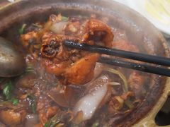 招牌家鸡煲-渝君重庆火锅(嘉宾路店)