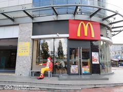 门面-麦当劳(政通路店)