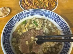 -崇德楼水盆牛羊肉泡馍馆(文艺路店)