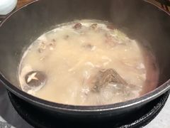 -三人行骨头王火锅(长寿店)