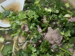 -大众跷脚牛肉馆·非遗传承单位(峨眉山店)