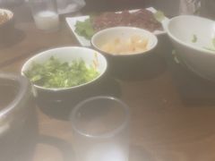 -乡土黄·鲜牛肉火锅·小龙虾(兴业街店)