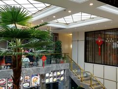 -鸿星花园酒家(银亿家园店)