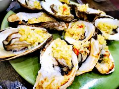 炭烧蒜蓉生蚝-贞姨美食·老字号海鲜大排档