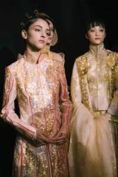-Renee芮亦婚纱(原丽莎)