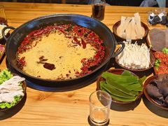 -壹兆圆重庆火锅手工炒底料(长白格林玫瑰湾店)