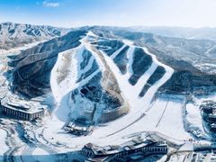 -翠云山银河滑雪场