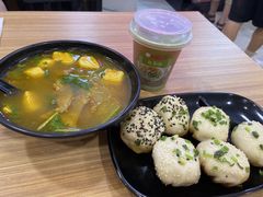 -小杨生煎(成山巴黎春天店)