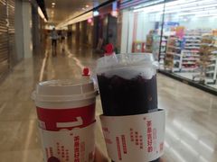 -1828王老吉·草本新茶(珠江新城地铁站店)